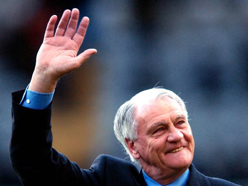 多赢一轮进欧冠！曼联弃将双双进球，穆里尼奥澄清欧冠的理念