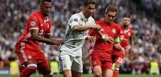 欧冠历史上，相遇次数最多的两队是皇马拜仁，28次——那么世界杯历史上，哪两个球队相遇最多